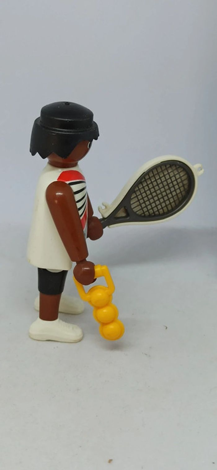 Homme sportif joueur de tennis avec raquette et balles playmobil - photo numéro 5