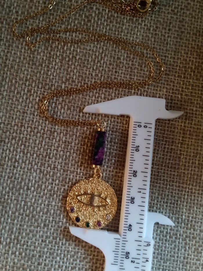 Collier médaillon oeil et pierre de rubis sur zoisite - photo numéro 3