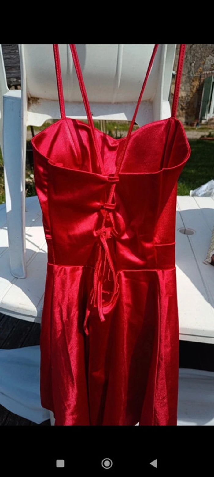 Robe de soirée T 34 - photo numéro 3