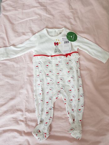 Pyjama léger neuf sans étiquette