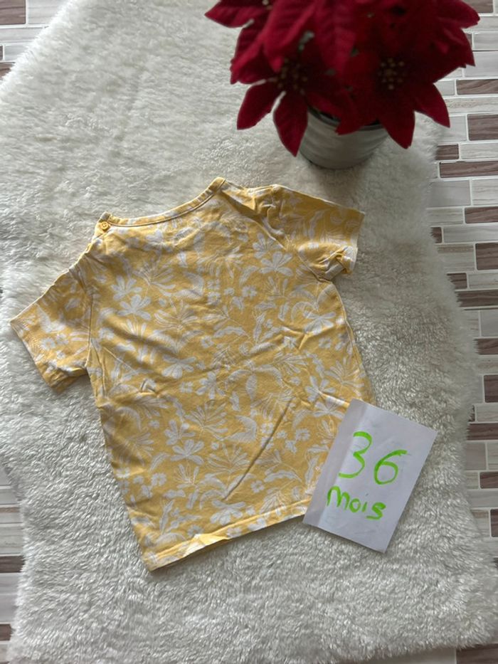 T-shirt ~ kiabi ~ 36 mois - photo numéro 3