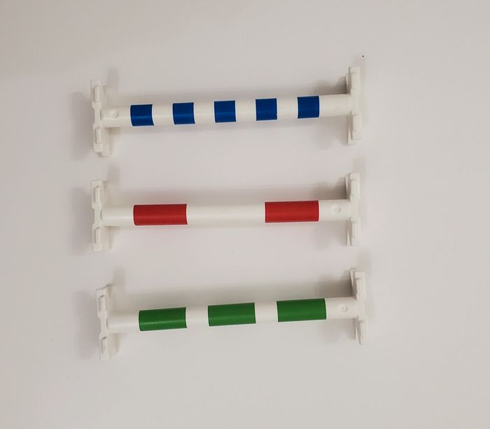 Playmobil Accessoires, Lot de 3 barrières d'obstacles équitation très bon état - photo numéro 2