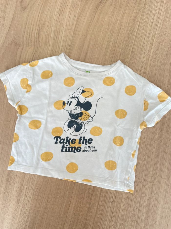 T shirt Minnie Disney fille taille 3 ans