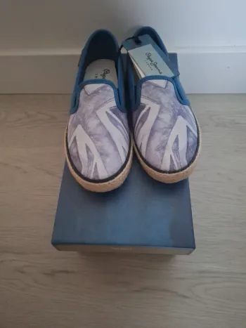 Chaussures slip on Pepe Jeans 34 neuve