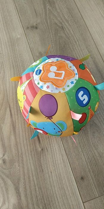 Balle d'éveil musicale