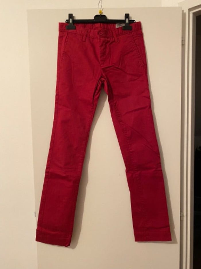 Chino Bordeaux homme