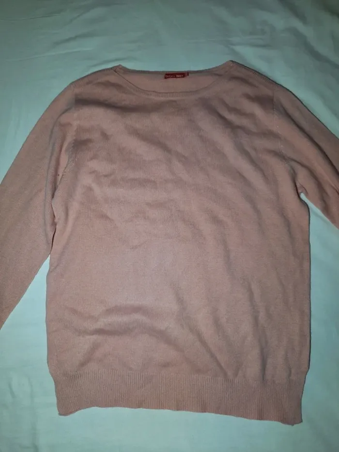 Pull tissaia