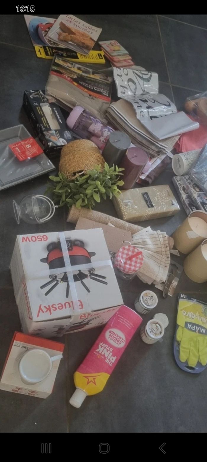 Gros lot cuisine + 40 p neuf  appareil fondue bougie nappes serviettes - photo numéro 5