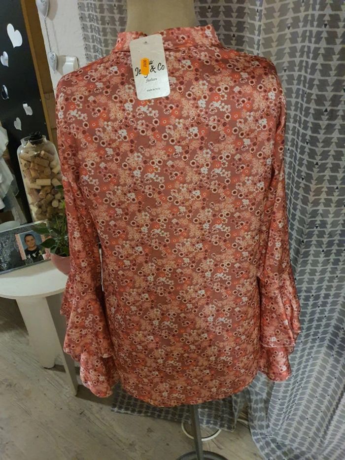 haut fleuri neuf - photo numéro 2