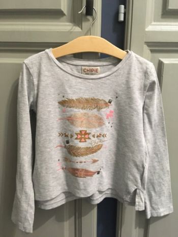 TEE shirt