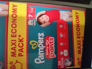 2 cartons Pants Pampers taille 7