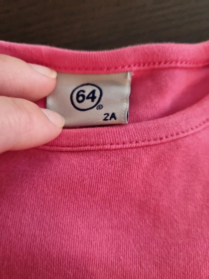 T shirt rose 2 ans 64 très bon état - photo numéro 3
