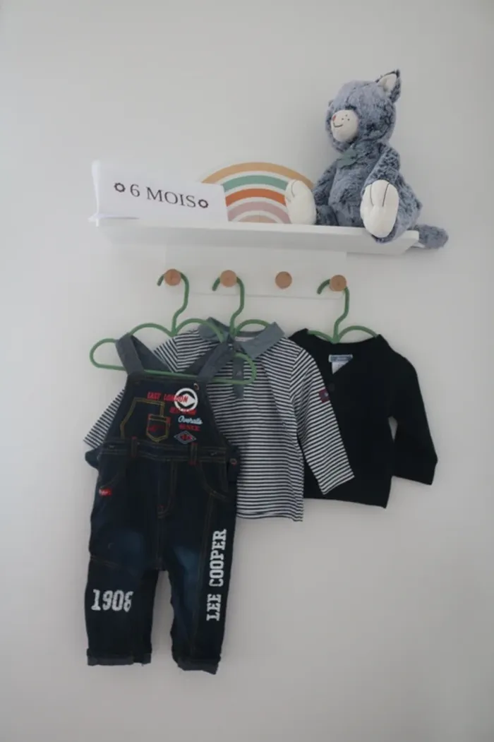 Ensemble haut/salopette Lee Cooper et gilet Jacadi 6 mois