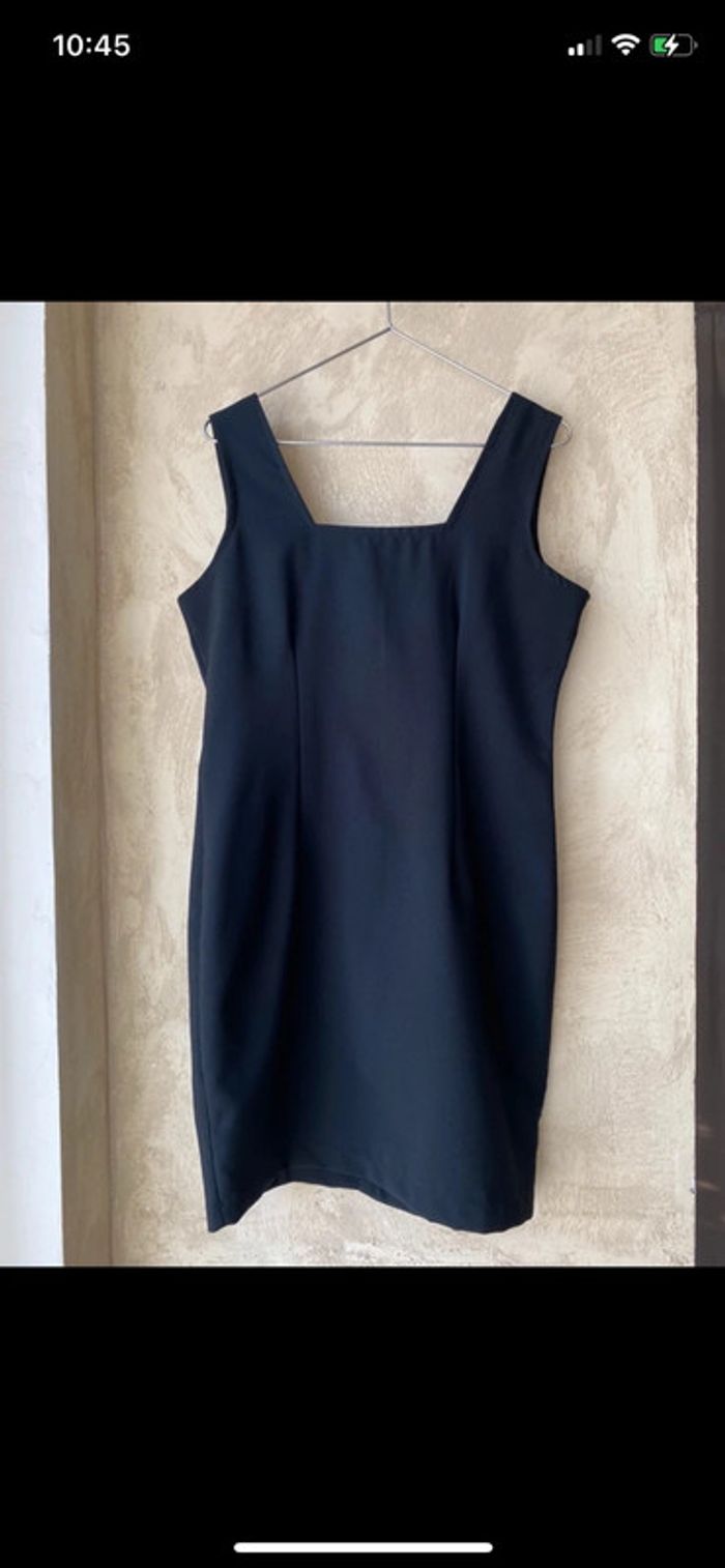 Petite robe noire, vintage 90’s 38/40 - photo numéro 2