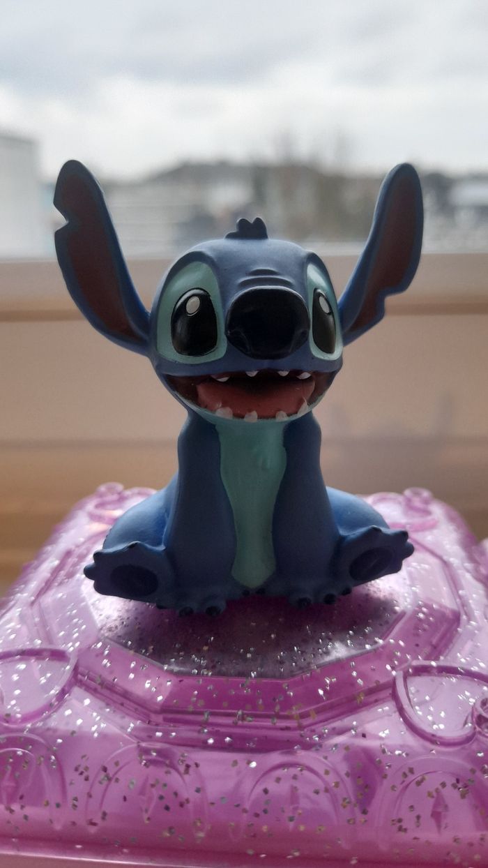 Superbe Tonies Stitch