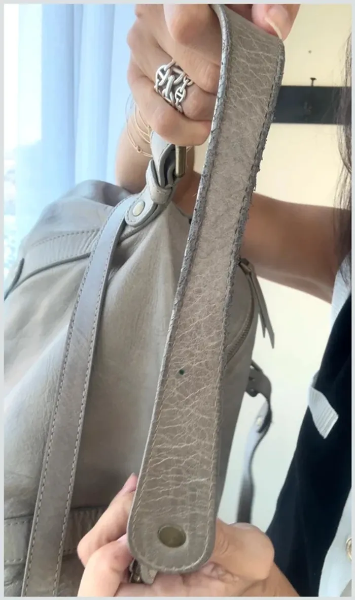 Sac 24h Gérard Darel zippé gris très bon état - photo numéro 11
