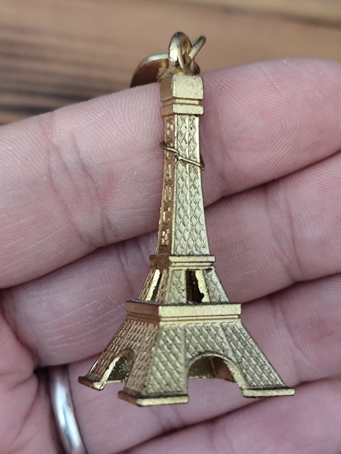 Porte-clés Tour Eiffel 🗼 - photo numéro 2