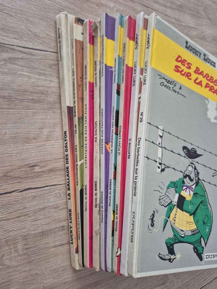Lot de 9 bandes dessinées Lucky luke