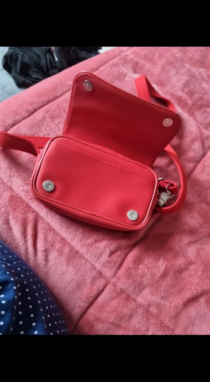 Sac bandoulière lacoste - photo numéro 4