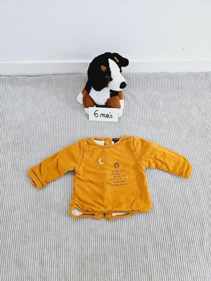 Pull type sweat sweat-shirt jaune moutarde bébé fille ou garçon mixte 6 mois