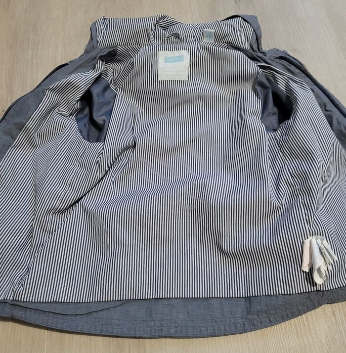 Veste imperméable à capuche  23 mois - photo numéro 2