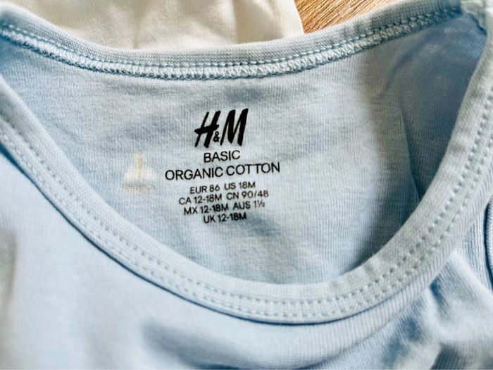 Lot bodies sans manche - photo numéro 3