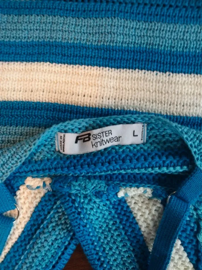 Crop top bleu FB Sister Knitwear taille L - photo numéro 8