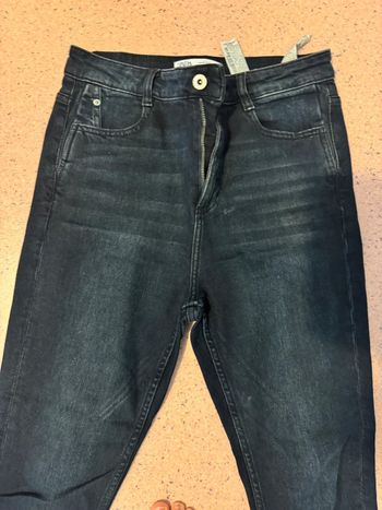 Jeans taille haute Zara  ( paquero)