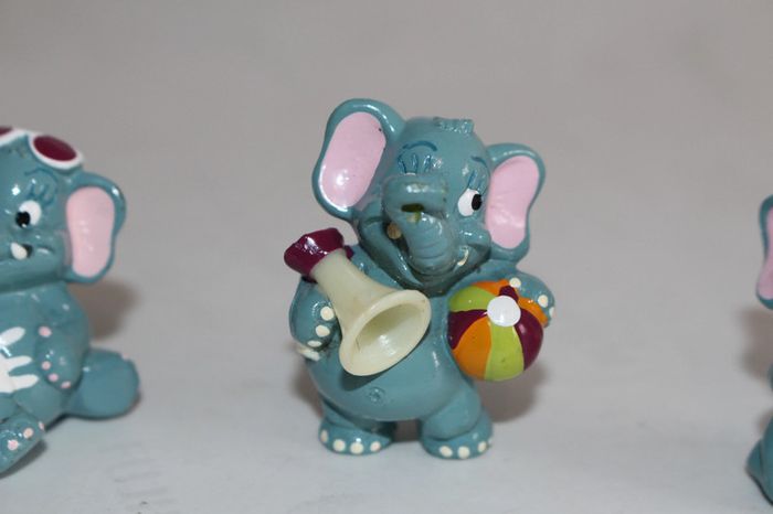Kinder Surprise Elephants Beach 1995 Figurines Miniatures - photo numéro 3