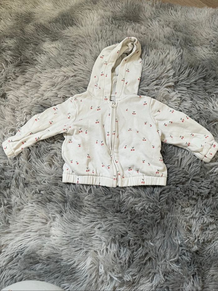 Veste à capuche