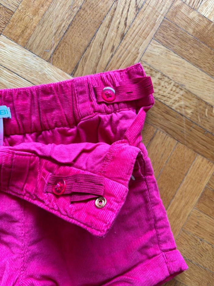 Short en velours fuschia Obaibi 18 mois neuf - photo numéro 5