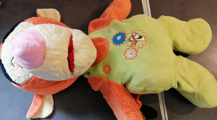 peluche tigrou disney 50 cm - photo numéro 4