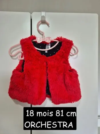 Petit gilet court sans manche Orchestra 18 mois 81 cm  rouge tout doux
