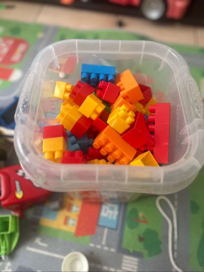 Boîte de construction de briques - photo numéro 3