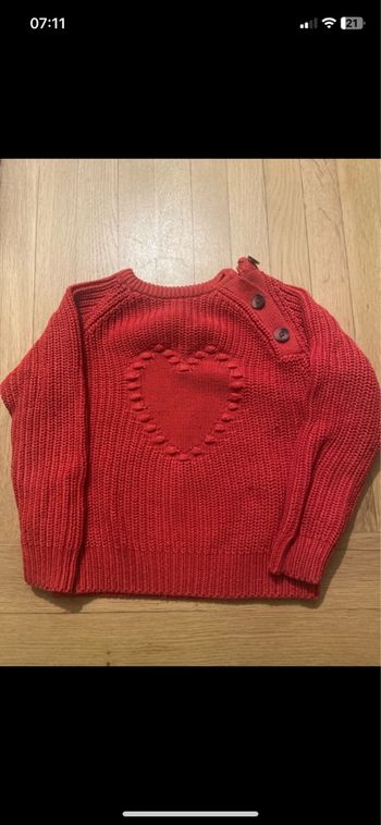 Pull rouge