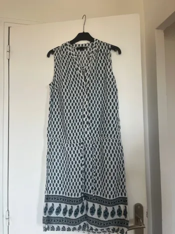 Robe étal à motifs