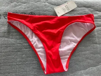 Bas maillot rouge Simone Pérèle neuf
