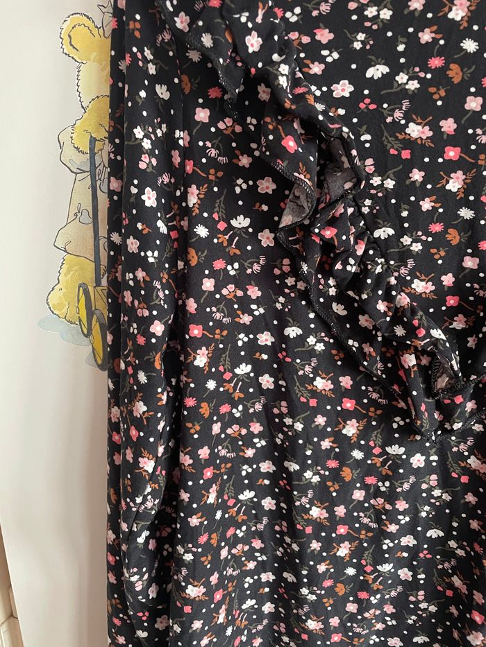 Tee shirt à manches longues noir à fleurs, taille 16 ans, marque Gemo - photo numéro 2