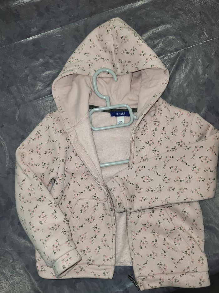 Sweat en très bon état
