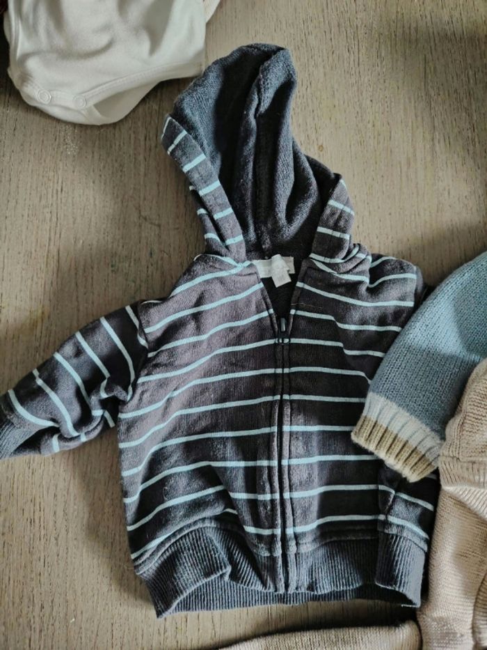 Lot veste /gilet - photo numéro 2