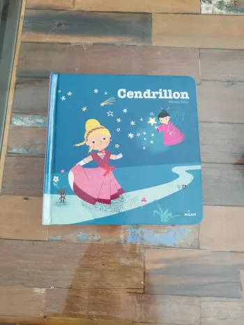 Livre à toucher Cendrillon