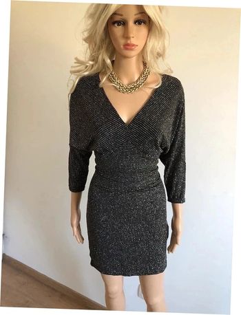 Robe scintillante neuve avec épaules dénudées Morgan taille 36 (valeur 60€)