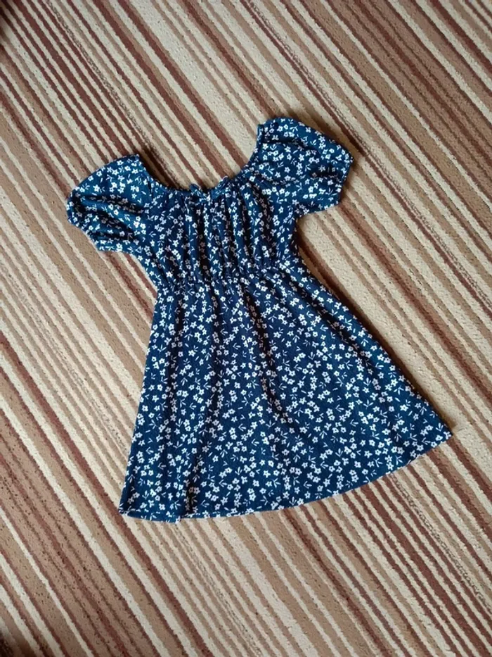 Robe 6 ans - photo numéro 2