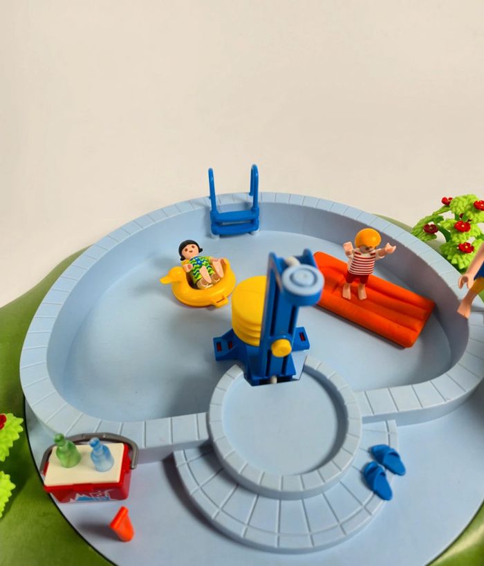 Playmobil Famille à la piscine vintage - photo numéro 7
