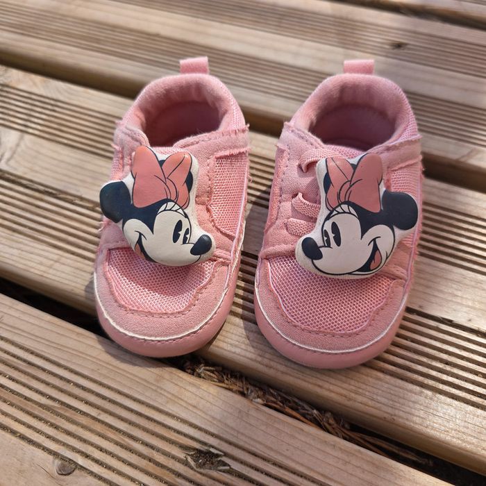 Paire de chaussures 6 / 9 mois - photo numéro 2