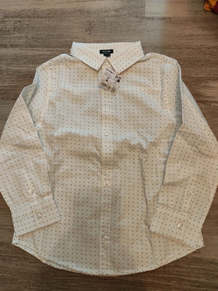 Chemise 4 ans neuve
