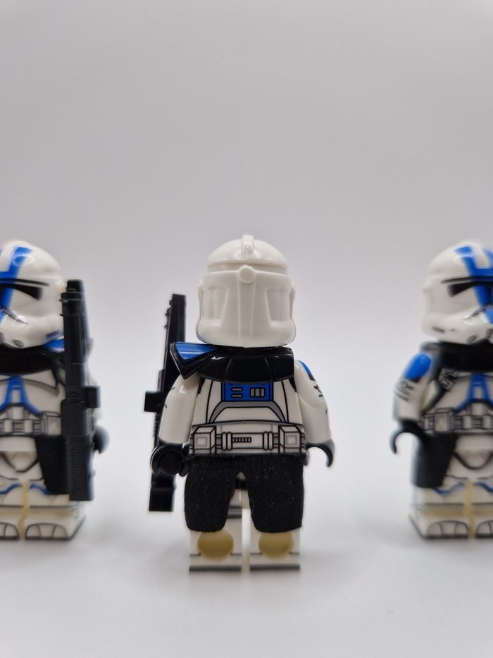 Figurines type lego 4 Clones de la 501ème star wars - photo numéro 4