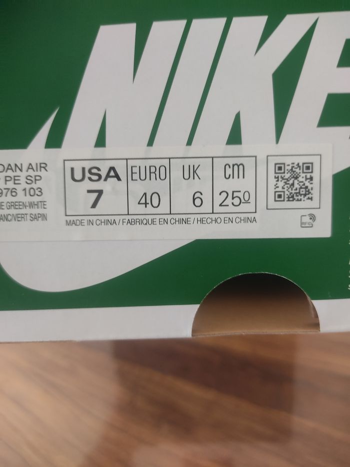 Baskets Nike air Jordan ship T 40 - photo numéro 9