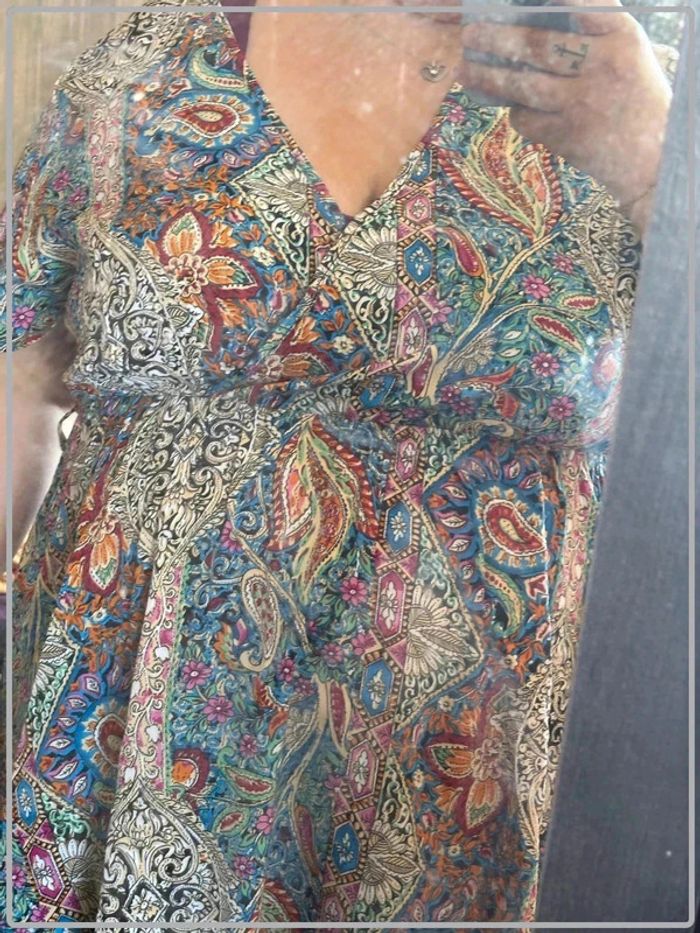 Magnifique robe multicolore taille 48 marque shein - photo numéro 2