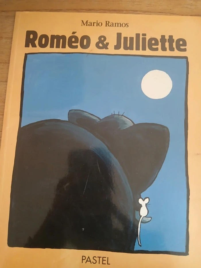livre Roméo et Juliette (Mario Ramos)